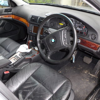 ＢＭＷ　５３０ＡＲ　車検平成３２年３月２９日まであります。の画像