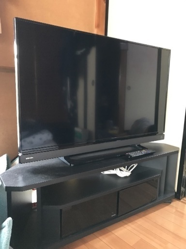 TOSHIBA REGZA 40V テレビ台あり