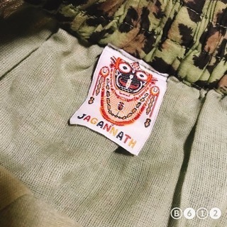 アジアン系ロングスカートの画像