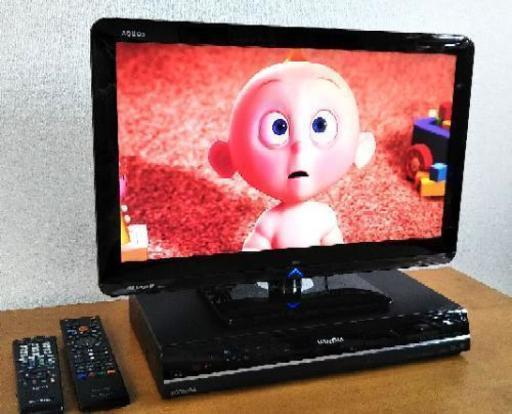 TVとDVDレコーダーのセット(2010年製)