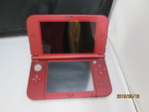 任天堂　3DSLL　メタリックレッド　本体のみ　RED-001