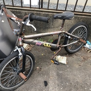 BMX giant mosh ？