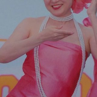 フラダンス　２０２５年５月より千里山コミセンで新規開講❣️毎月１回金曜日１３時～１４時１５分迄　吹田市立千里山コミュニティセンター多目的ホール　参加費１回５００円　無料体験受付中の画像