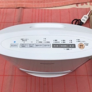 パナソニック 加湿セラミックファンヒーター DS-FKX1202 2011年製の画像