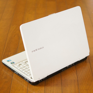 SSD 240GB｜Blue-ray｜USB3.0｜15.6インチ｜