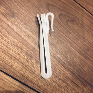 シンプルな白レースのカーテン 高さ130cmの画像