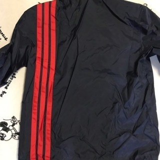 お話中 adidas ウィンドブレーカー160の画像