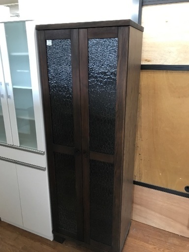 モザイクガラス扉の本棚入荷！綺麗です！