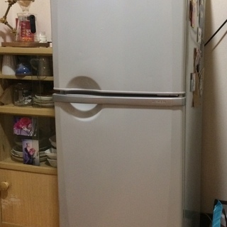 冷蔵庫あげます