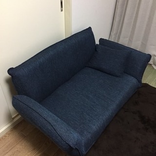 商談中です。2人用ソファの画像