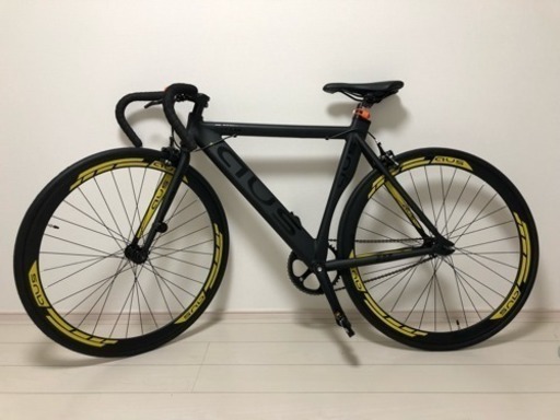 （現在取り引き中）ほぼ新品となります。