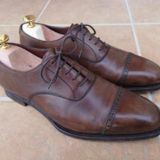 革靴磨かせて下さい！👞