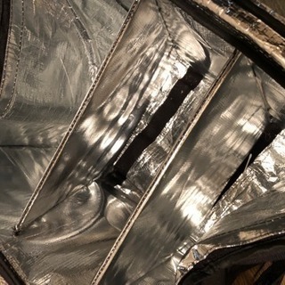 ウーバーイーツ（Ubereats）配送バッグ 初代の画像