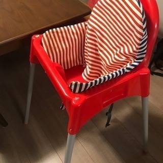 IKEAハイチェアの画像