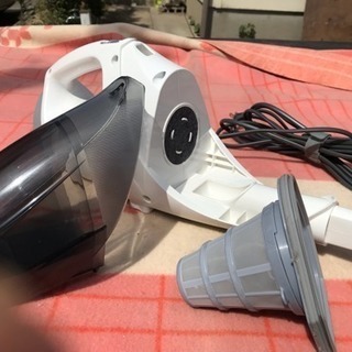 パナソニック 電気掃除機 MC-DF100C ホワイト 2014年製の画像