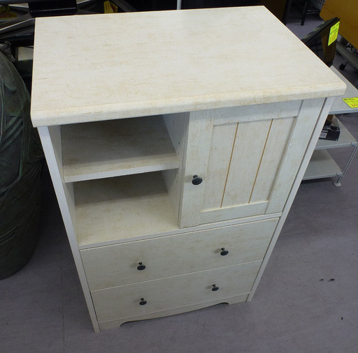 PayPay可 手稲リサイクル コンパクト食器棚 白 ￥8,000-