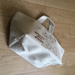 くまのプーさん 保冷バッグの画像