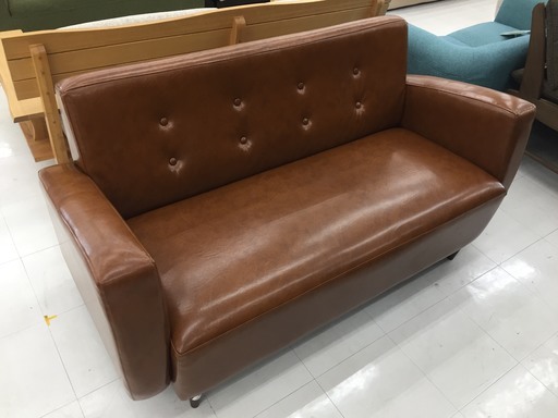 取りに来ていただける方限定！B-COMPANYの２人掛けソファーのご紹介です！