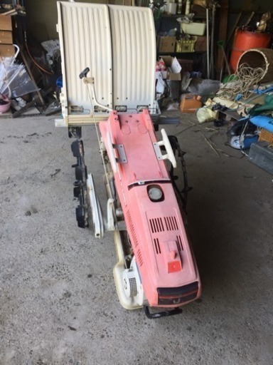 田植え機