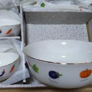 有田焼 ボウル、皿セット 保管品の画像