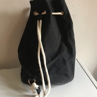 KRIZIA リュックの画像