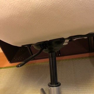 IKEA  イスSKRUVSTA スクルーヴスタ 回転 上下昇降 キャスターの画像
