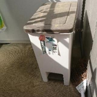 ペール缶 ゴミ箱 差し上げます