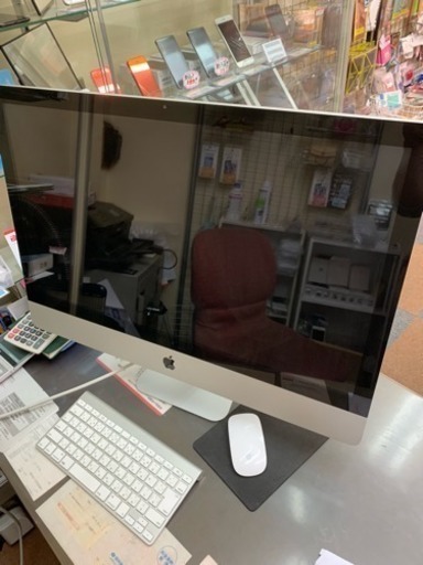 i Mac  27inch mid 2011  機種iMac12.2 値下げしました。