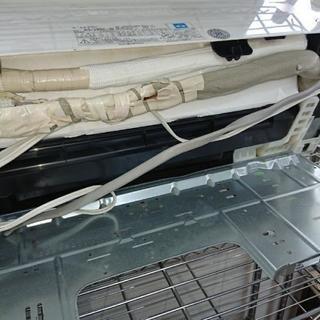 値下げ⤵️11～17畳相当エアコン  富士通  2013年製 AS-J40C-W 分解して内部清掃済み 値下げ?⤵️11～17畳相当エアコン 富士通 2013年製 AS-J40C-W 分解し