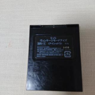 アイシャドウ と チークの画像