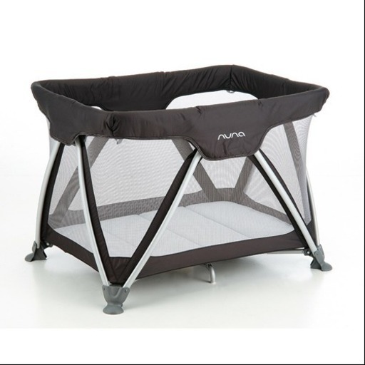 お取引中 ベビーベッド/ベビーサークル nuna ヌナ トラベルコット sena