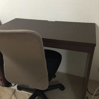 〈お値下げ〉机だけになりました。の画像