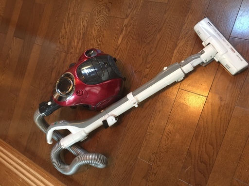 お値下げ！シャープ　サイクロン式掃除機