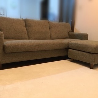 流行りのカーキソファ！オットマン付き！！➕カフェテーブル付