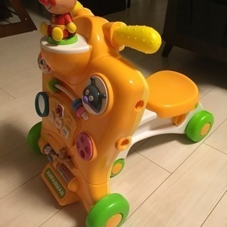 アンパンマン へんしんウォーカーの画像