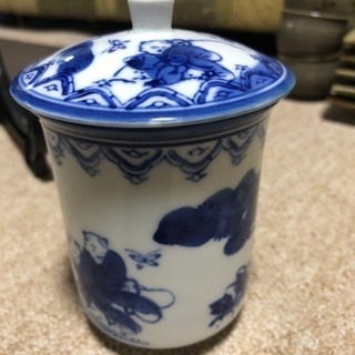 鍋島焼 湯のみ 蓋つき（瀬貞）