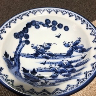 鍋島焼のどんぶり？