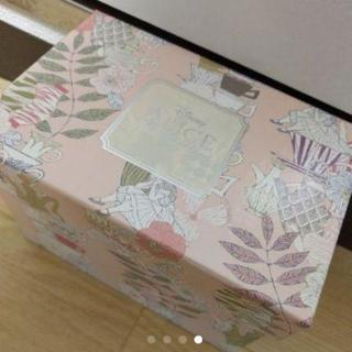【新品未使用】Disney　ディズニー　ポット 不思議の国のアリスの画像