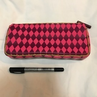 化粧品 MACの ポーチの画像