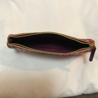 化粧品 MACの ポーチの画像
