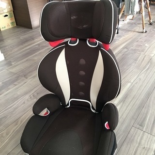 ジュニアシート 
