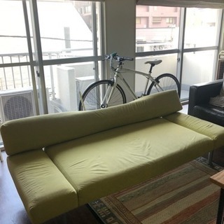 3人掛けソファ (ベッドにもなります)の画像