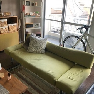 3人掛けソファ (ベッドにもなります)の画像