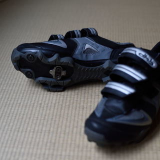  dhb　SPDサイクルシューズ（サイズ42,中古）の画像