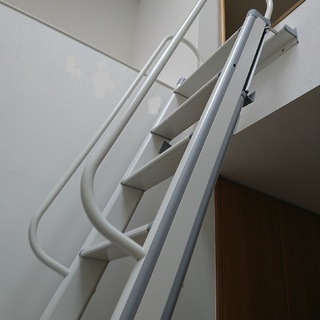 ロフト昇降用アルミ階段