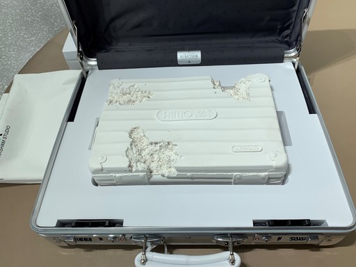 【超激レア】世界限定500個 RIMOWA x Daniel Arsham Erroded Attache Aluminum Briefcase リモワ ダニエルアーシャム