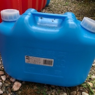 灯油ポリタンクの画像