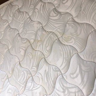 収納付きフランスベッド（クィーンサイズ・分解可能)6月上旬までの画像