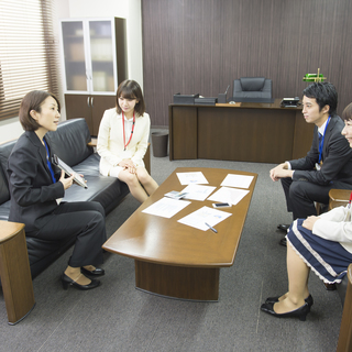 【未経験者でも可能】介護事業者と求職者のマッチング業務の支援員募集！！（契約社員）の画像