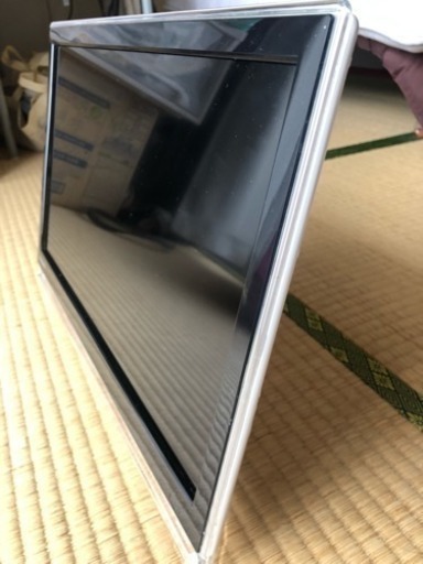 新品と近い  19インチPanasonicテレビ